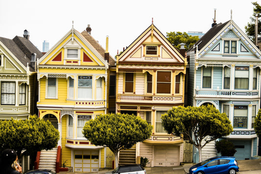 How Would You List These 10 Iconic Homes
